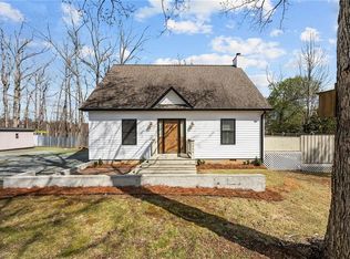 5660 Mountain Trl, Snow Camp, NC 27349