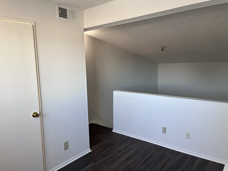 5124 Coldwater Canyon Ave #204 — Photo 24