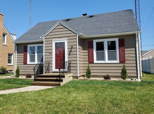 7823 28th Ave, Kenosha, WI 53143