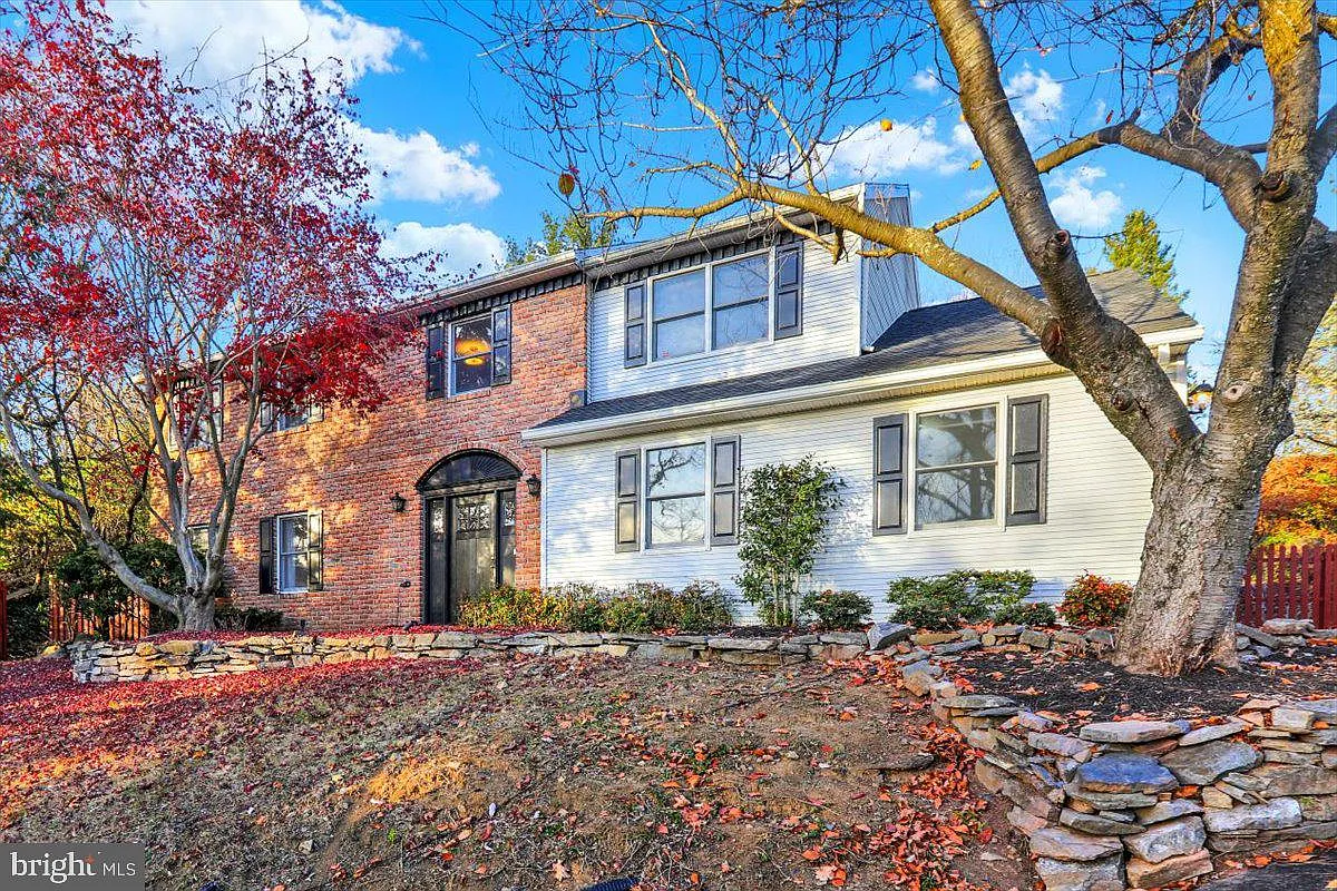 9 Golfview Ln photo 1