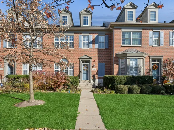 1838 Aberdeen Dr, Glenview, IL 60025