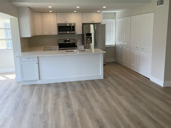 1400 Pompei Ln, Naples, FL