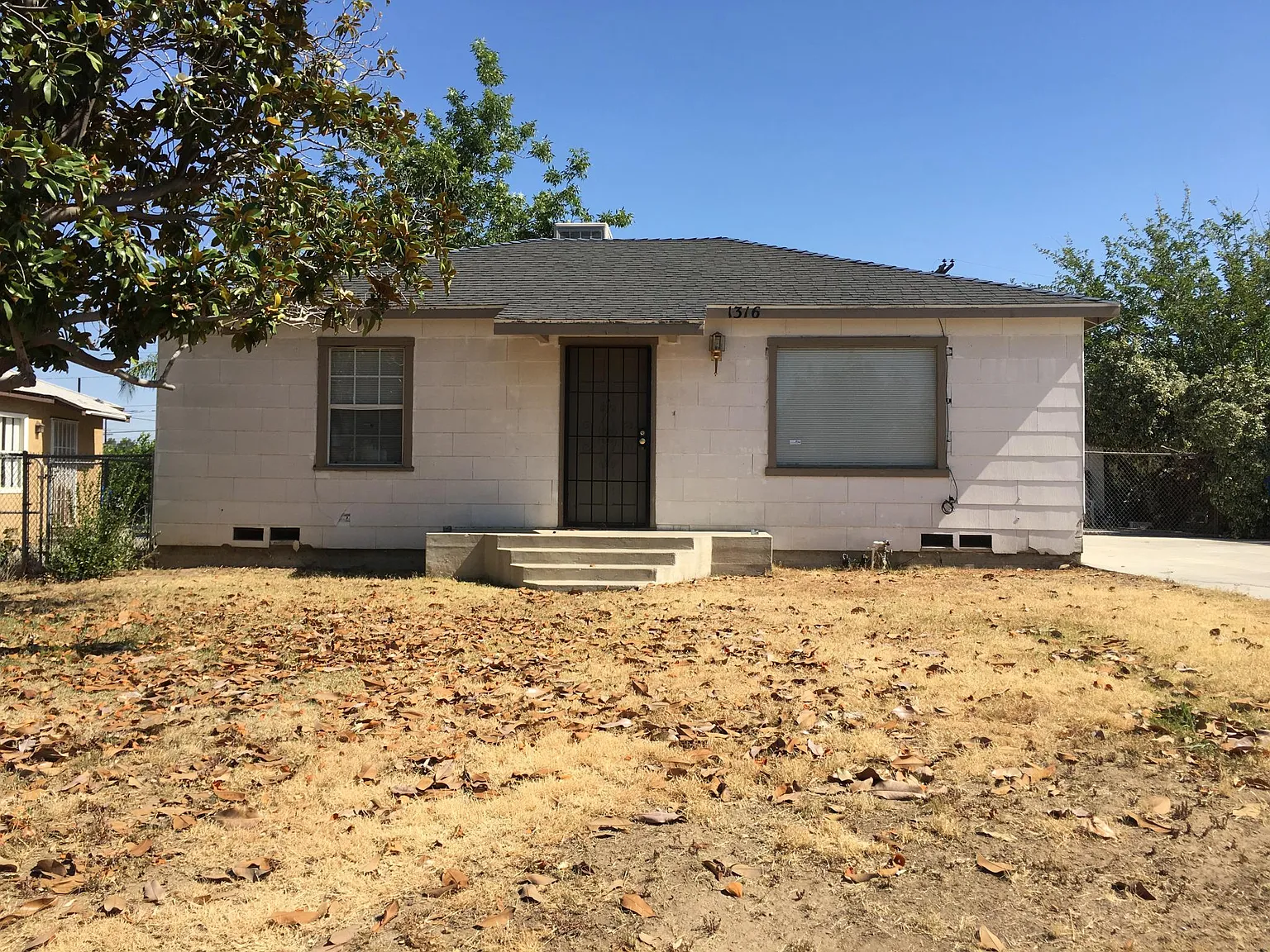 1316 Water St photo 1