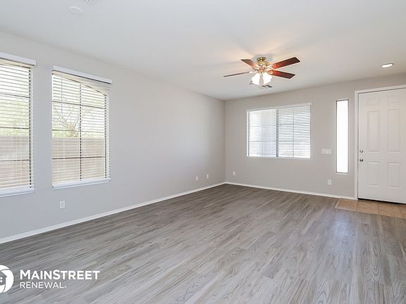 3rd image of 3813 W Darrow St