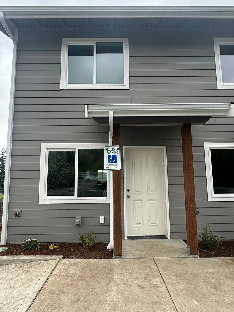 Building Photo - 9218 Conroy Pl NW