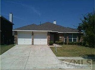 2829 Goldfinch Dr, Mesquite, TX 75181