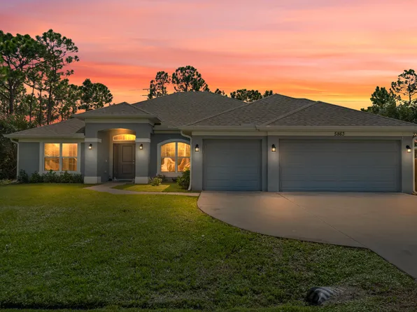 5863 NW CAROVEL Avenue, Port St Lucie, FL 34986