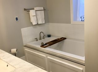 19 W Golden Lake Rd, Circle Pines, MN 55014