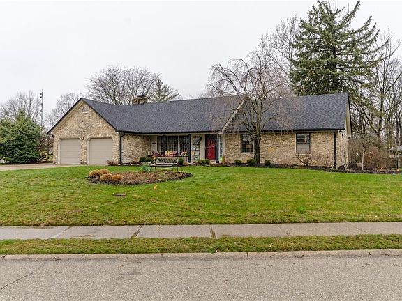 2nd image of 6910 Kingswood Dr