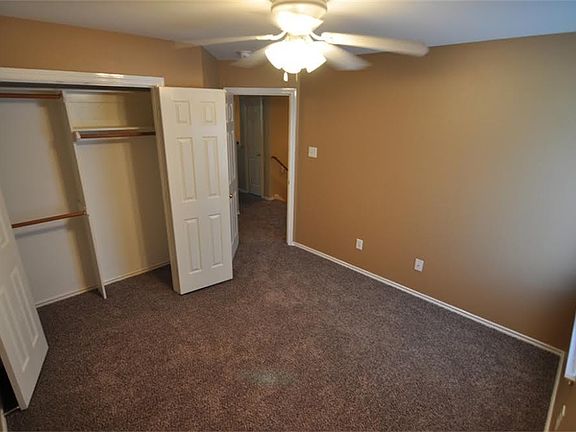 5th image of 2938 Loganberry Park Ln