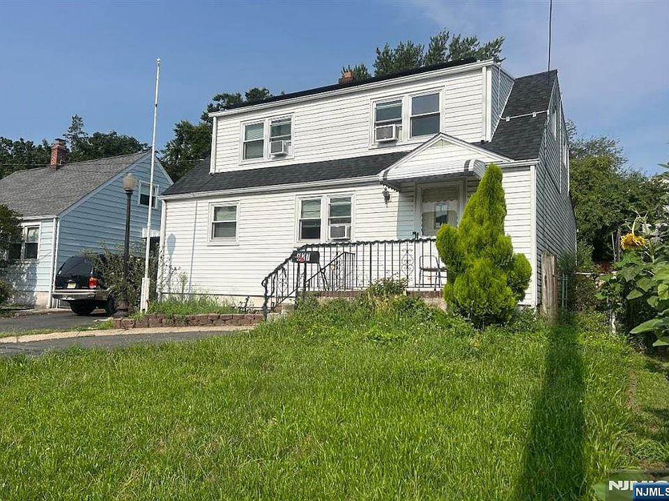 1st image of 627 Schuyler Ave