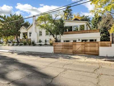4733 T St, Sacramento, CA, 95819