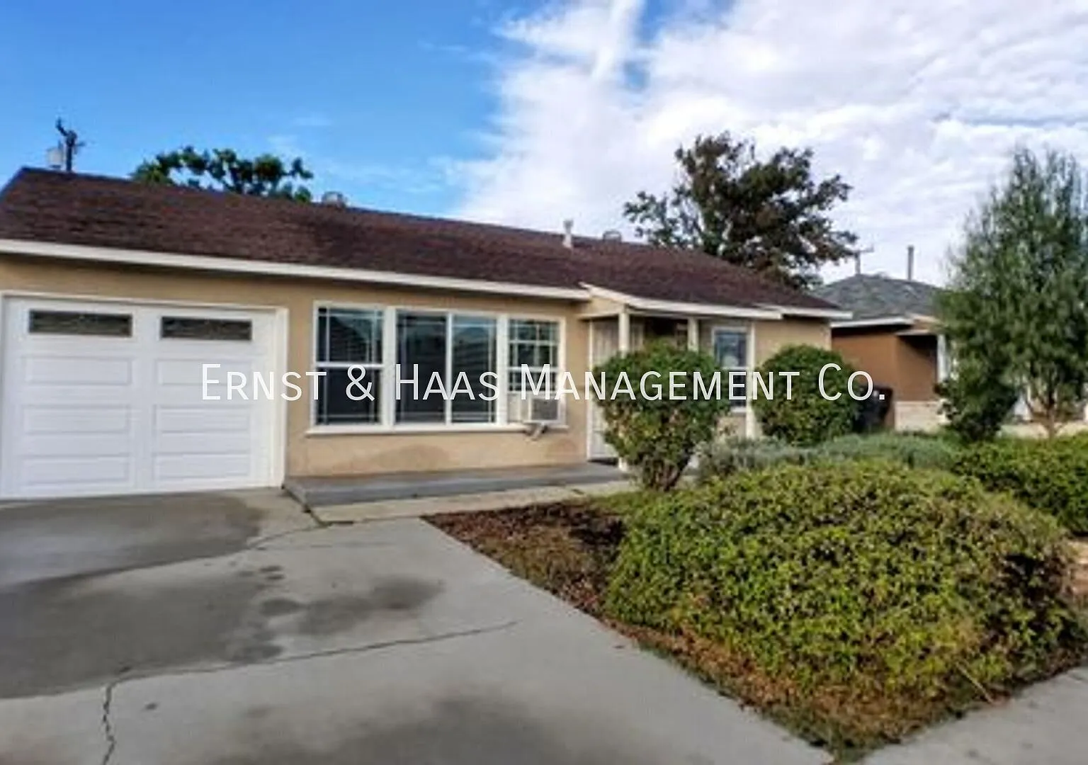 Charming & Upgraded 3-Bedroom, 2-Bathroom Home in Desirable Norwalk! — Photo 1