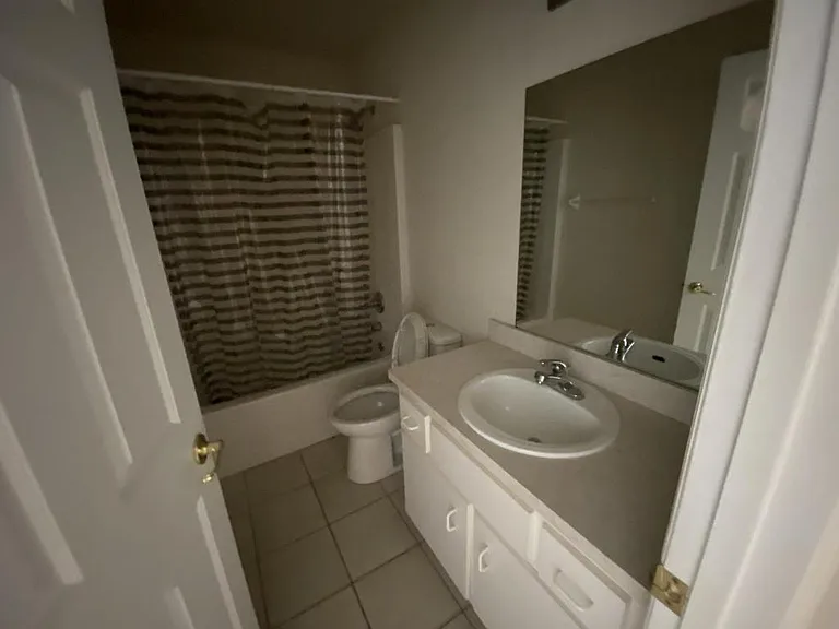 1091 N Lion Cub Point — Photo 7