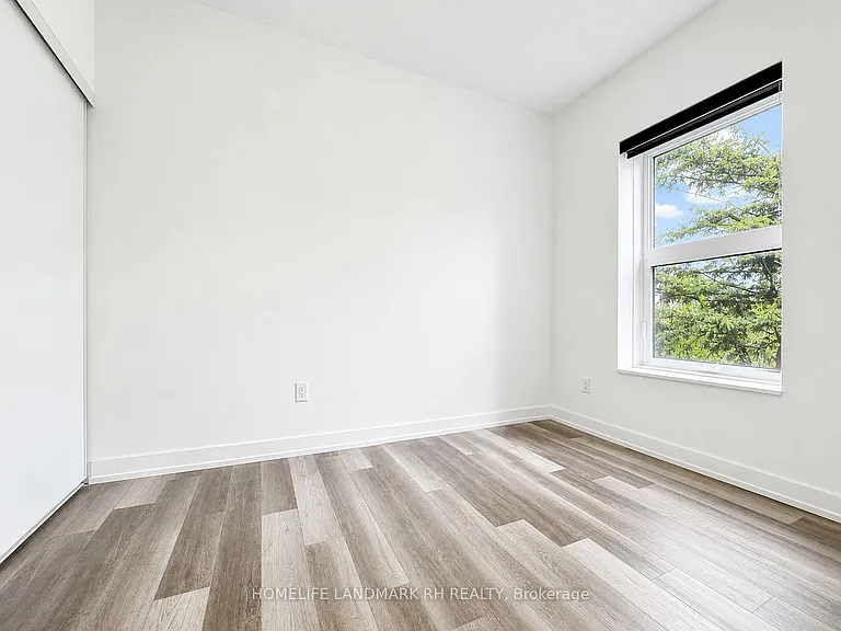 268 Finch Ave E #20 — Photo 13