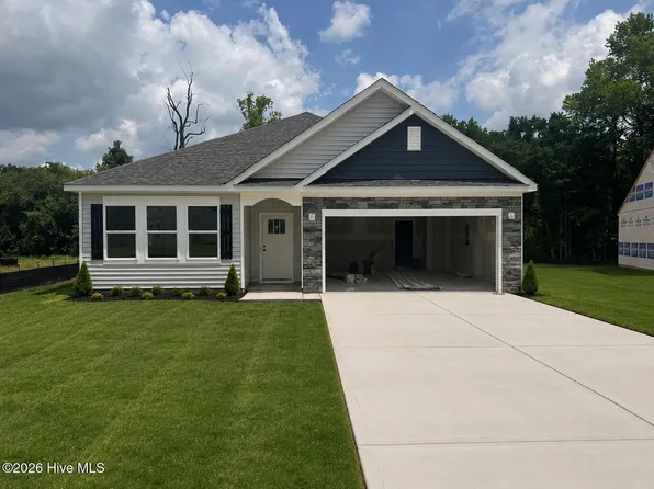 2679 Delilah Drive, Winterville, NC 28590