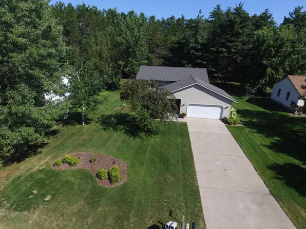4898 Circle Pines Rd, Baxter, MN 56425