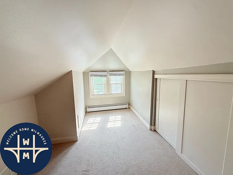 5065 N Berkeley Blvd — Photo 16