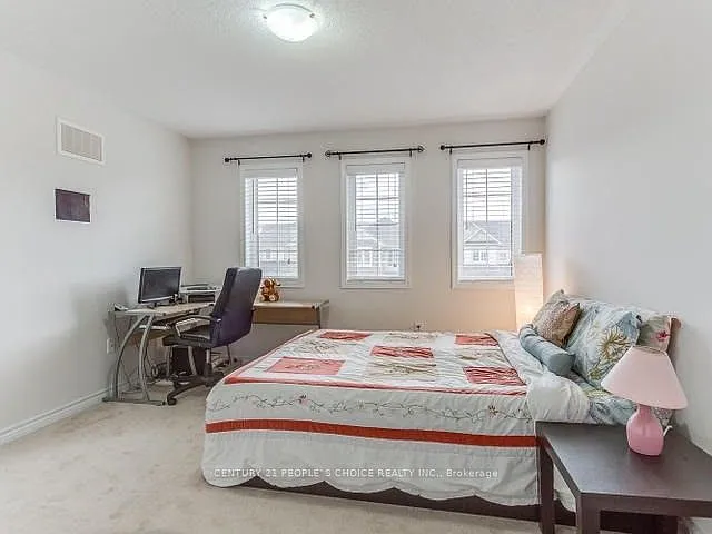4 Dublin Rd — Photo 15