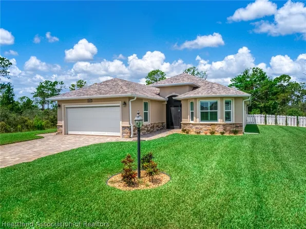 5130 Pebble Beach Dr, Sebring, FL 33872