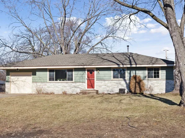 155 102nd Ln NW, Coon Rapids, MN 55448