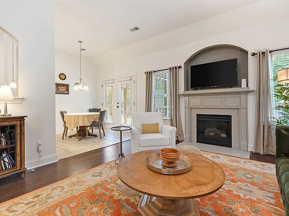3rd image of 3036 Chelsea Park Rdg