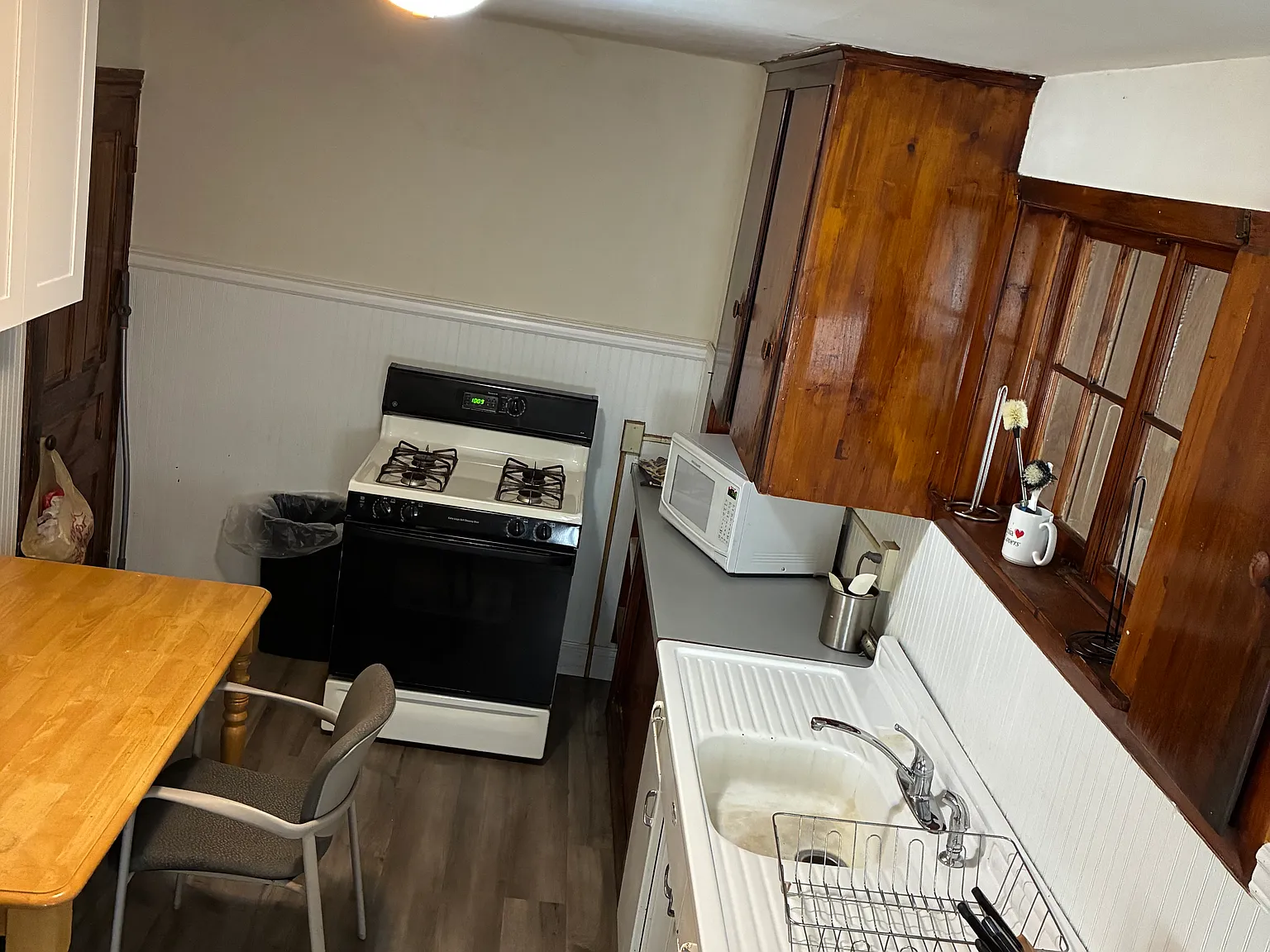 4 bed, 1600 sqft, $2,900 — Photo 4