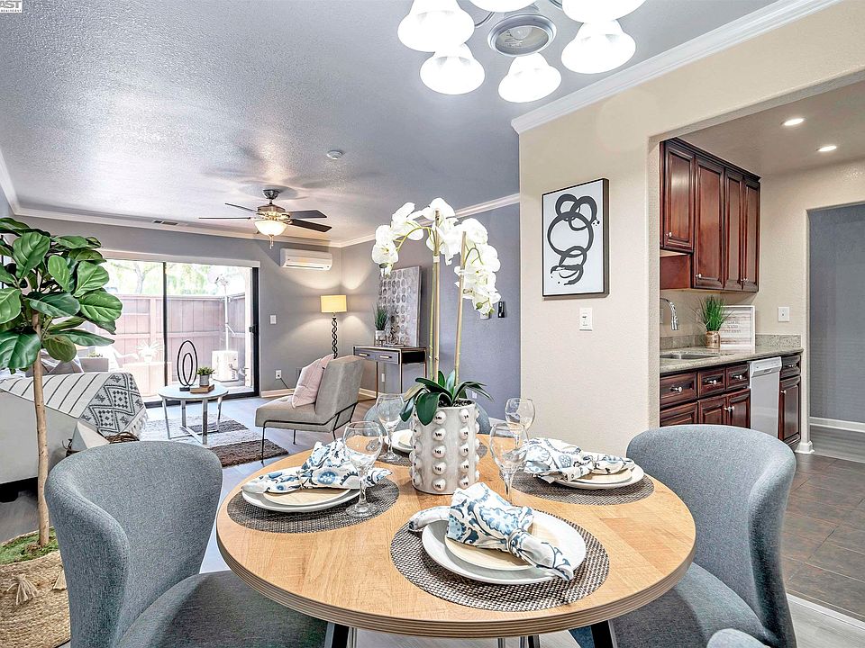 1st image of 39887 Cedar Blvd Unit 152