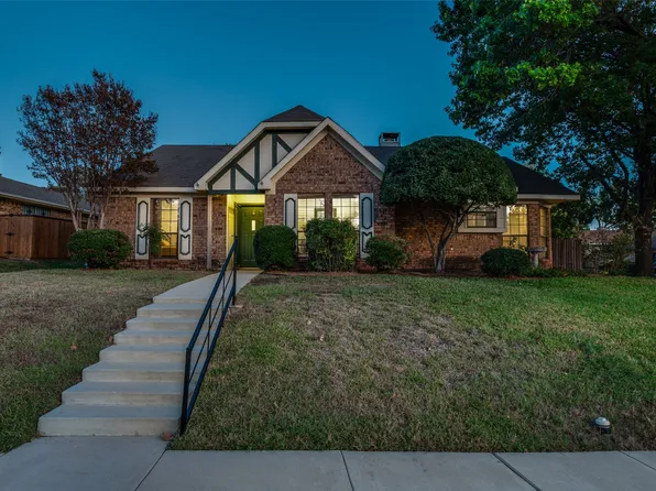806 Middle Glen Dr, Garland, TX 75043