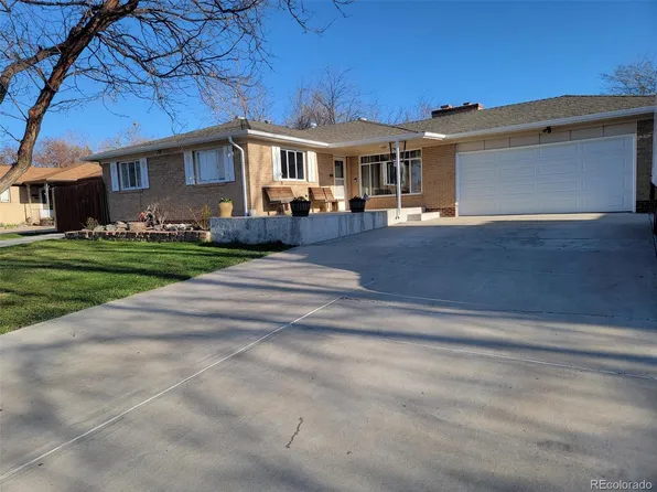 3323 W Layton Avenue, Englewood, CO 80110