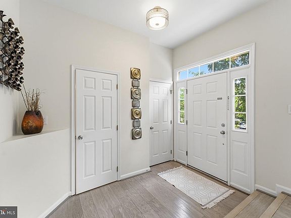 4th image of 14312 Montverd Ct