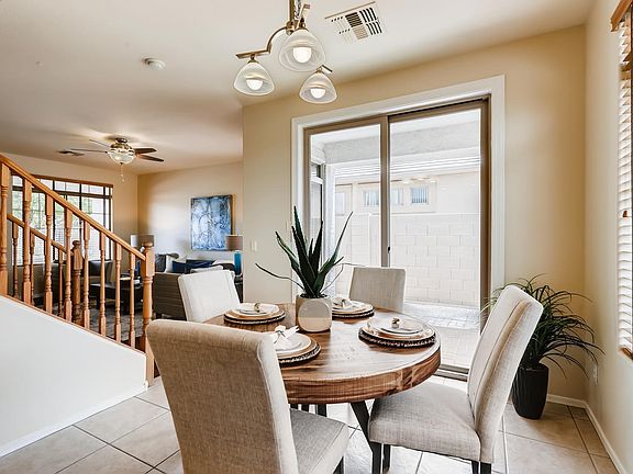 1303 E Marlin Drive -Eat In 2