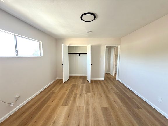 5th image of 15944 Vermont Ave #18