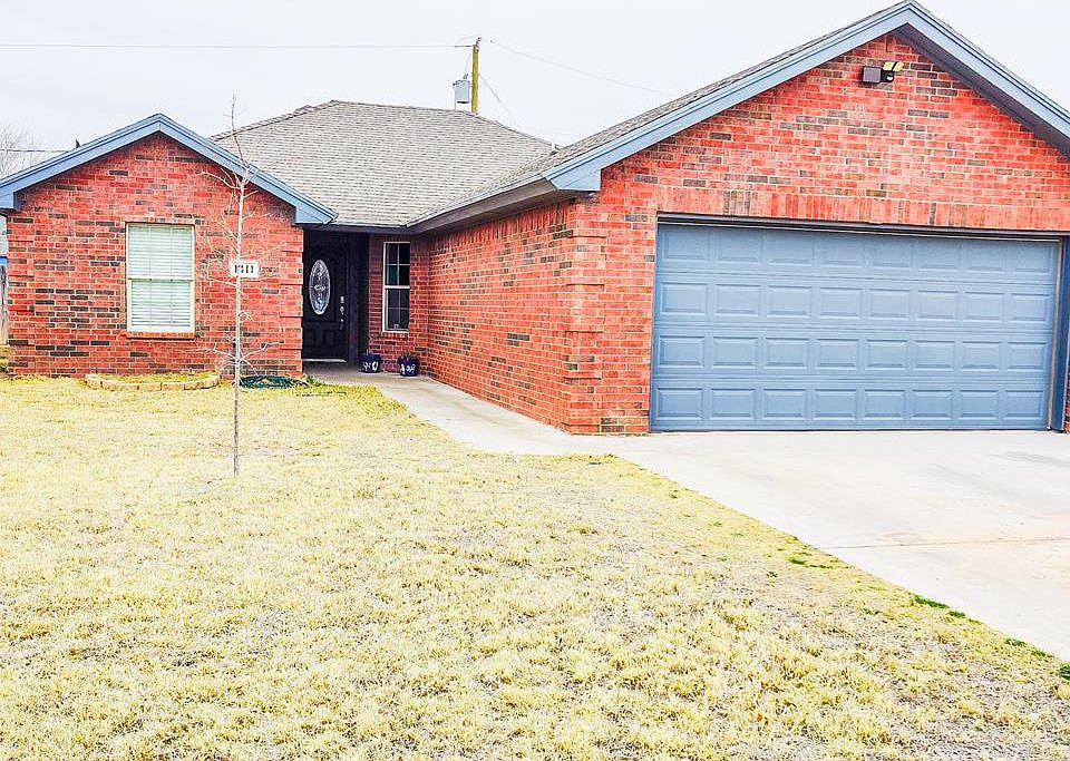 1st image of 1411 E Pecan Ave