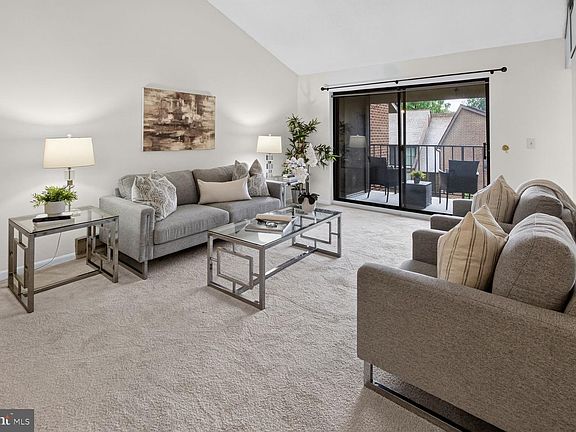 2nd image of 15311 Beaverbrook Ct #90-3K