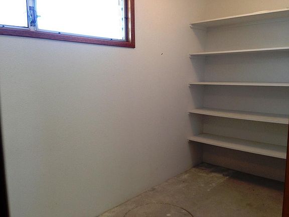 4th image of 961 Komomala Dr