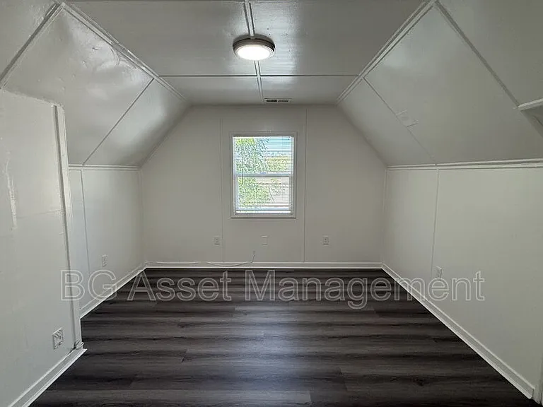 7878 Ney Ave #1/2 — Photo 20