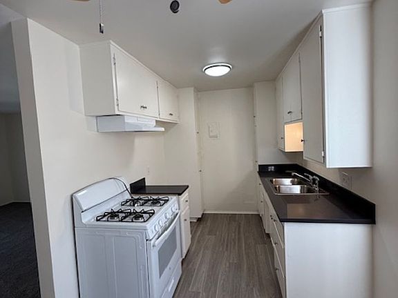 5th image of 1011 W Angeleno Ave #K