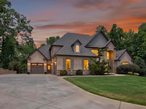 205 Scenic River Way, Taylors, SC 29687