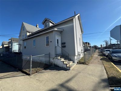 125 Kansas St, Hackensack, NJ, 07601