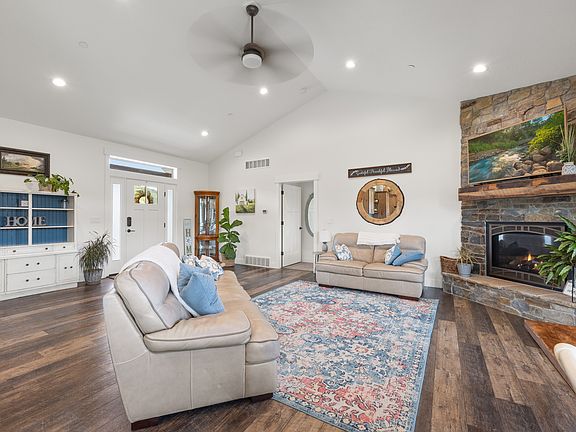 up stairs living room