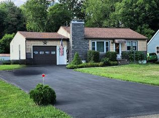 1332 Mountain View Cir, Pine City, NY 14871