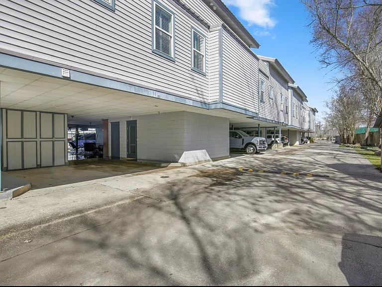 141 E Highway 22 Hwy #E3 — Photo 13