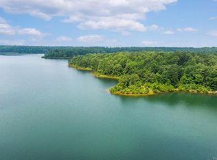 200 Lakeview Dr, Toano, VA 23168