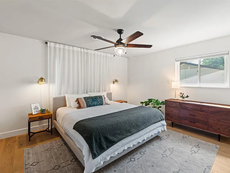3207 Carol Ann Dr — Photo 16