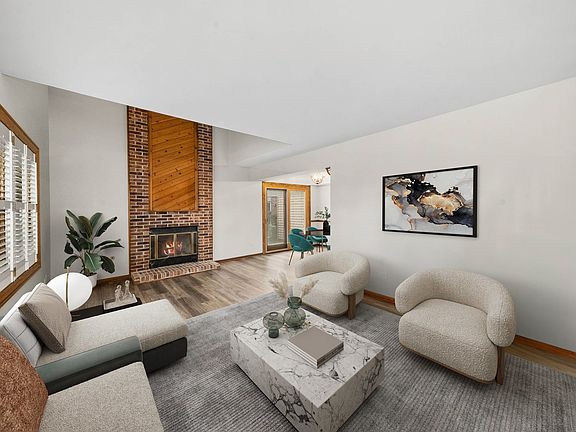 3rd image of 15644 Erin Ln #A