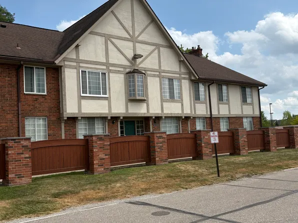 30200 Southfield Rd, Southfield, MI