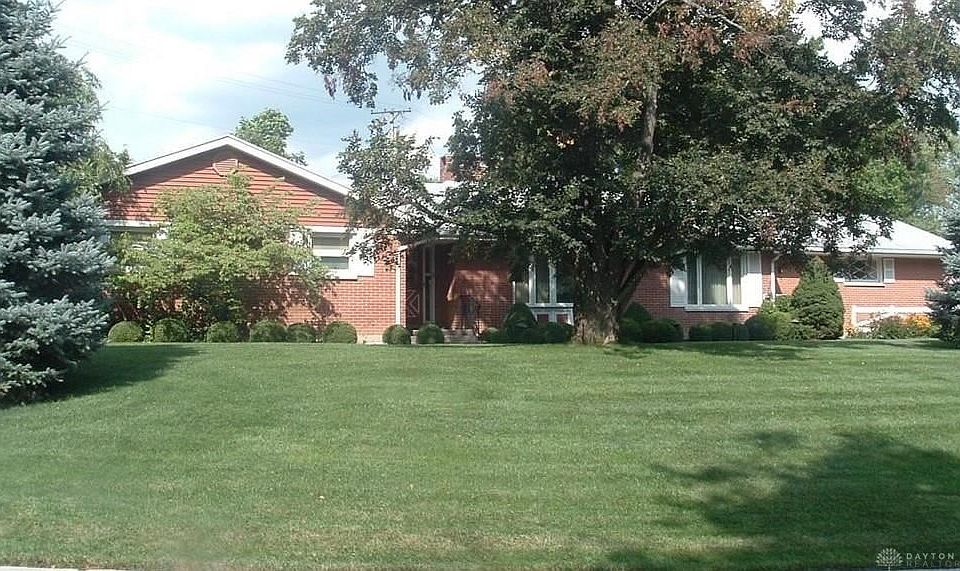 1st image of 5464 Woodbridge Ln