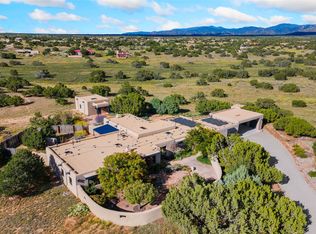 71 Camerada Loop, Santa Fe, NM 87508