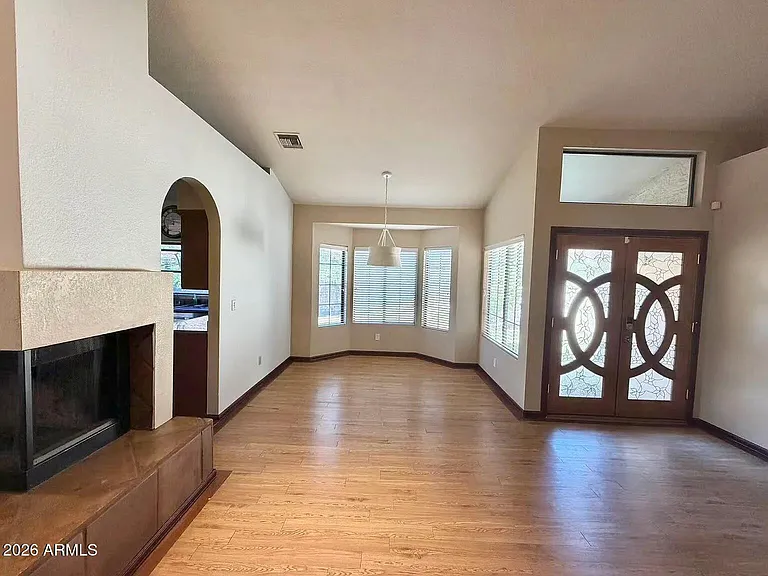 8979 E Gail Rd — Photo 10